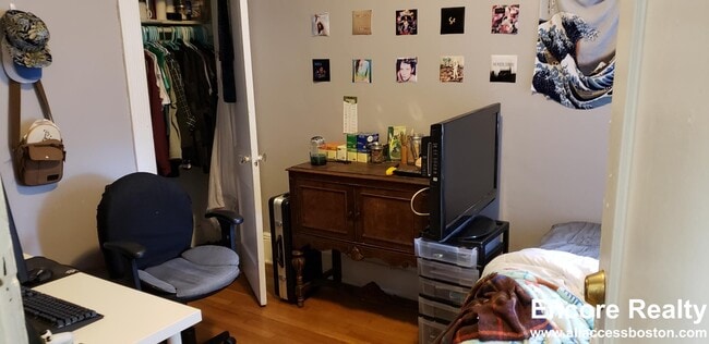 Photo - 458 Park Dr Unit 2