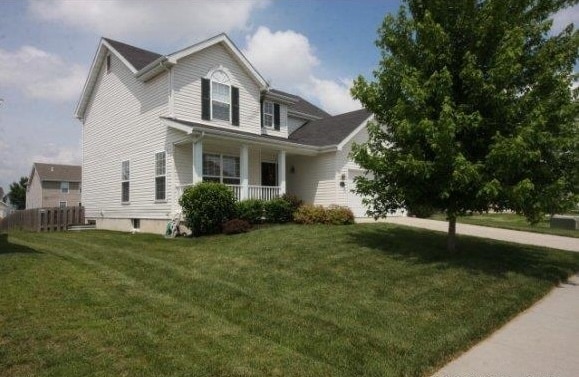 Photo - 2425 Larchmont Dr