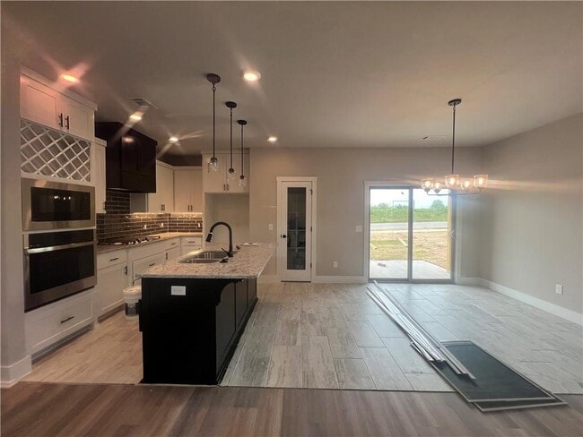 Photo - 7301 SW Basswood Ave