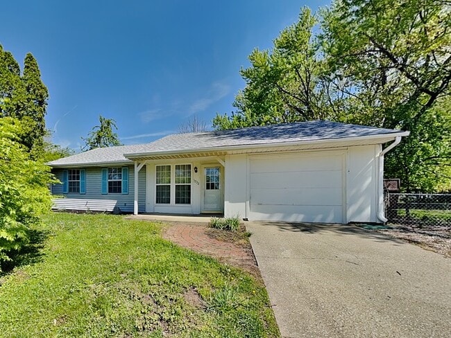Building Photo - 6232 Epperson Dr