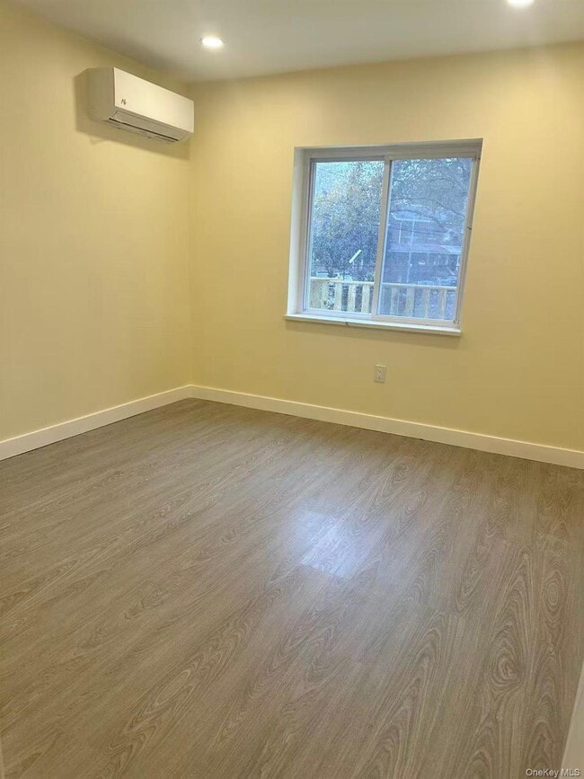 Photo - 39-17 Greenpoint Ave Unidad 2L