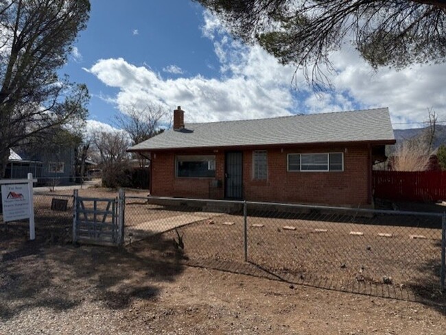 1 bedroom Home in Cottonwood on Airport Rd... - 1 bedroom Home in Cottonwood on Airport Rd...