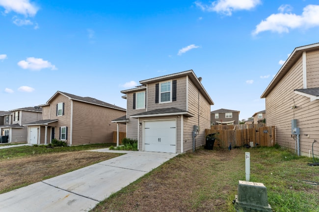 Photo - 6511 Chevler Pass