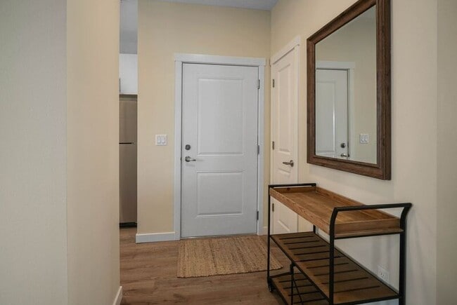 Photo - 190 Elma Ave SE Unit #102