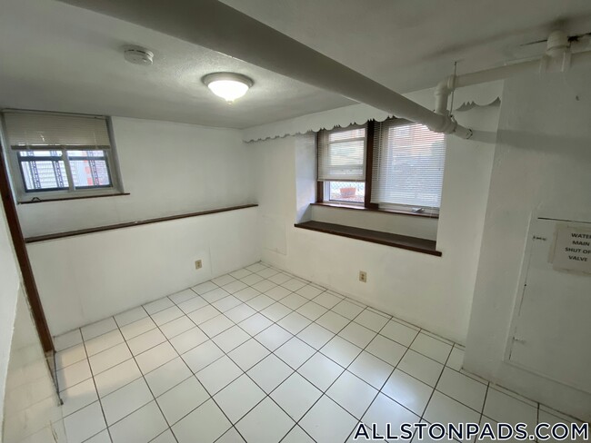 Photo - 4 Price Rd Unit 14