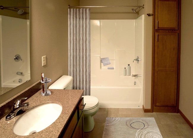 Park View East Bathroom - Parkview East