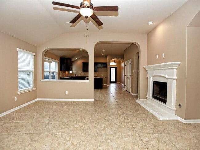 Photo - 140 Copper Lake Ln