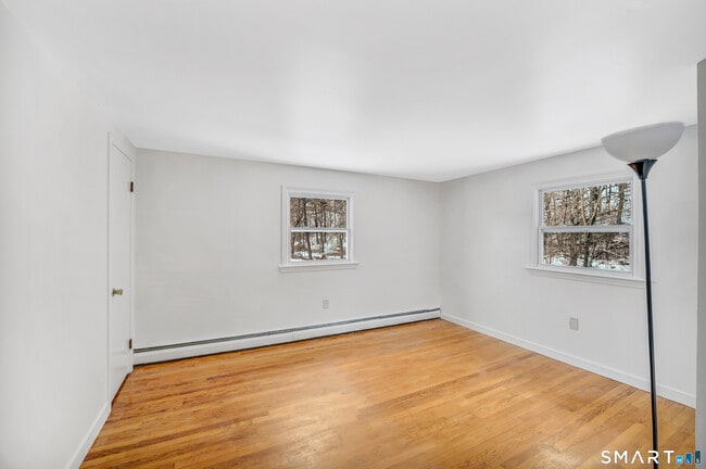 Photo - 56 N Main St Unit 4