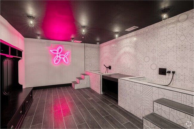 Capital Collective Luxury Apartments