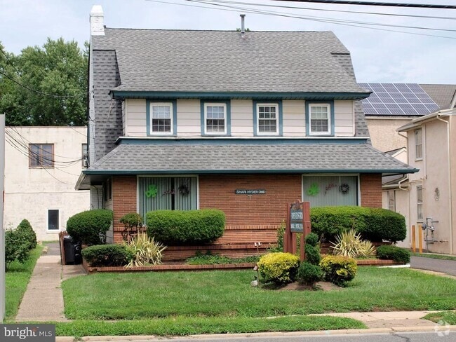 Building Photo - 407 White Horse Pike Rental