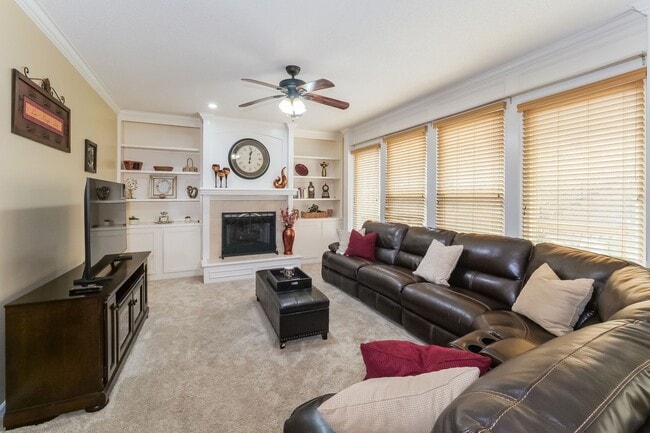 Photo - 30+ Day Stays | Fully Furnished 5 Bed Home w/Utilities included | 3 Car Garage | Great Community ...