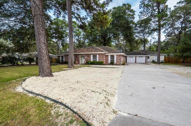 Photo - 25602 Oakhurst Dr