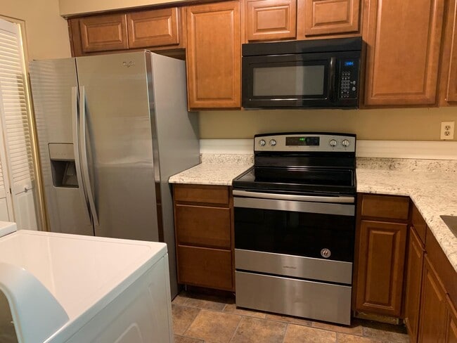 Photo - 421 Redding Rd Unit 76