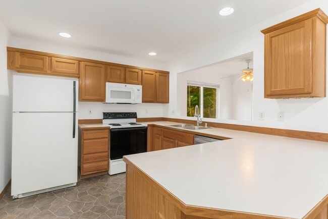 13388 Prospector Ridge Rd SE