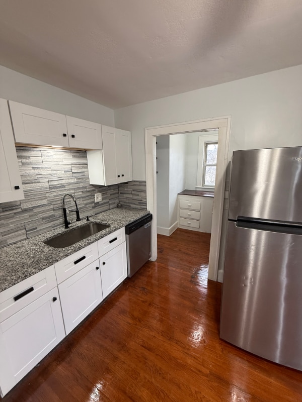 Photo - 73 Elmdale St