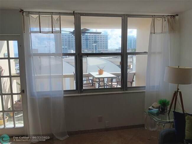 Photo - 305 N Pompano Beach Blvd Unit 706