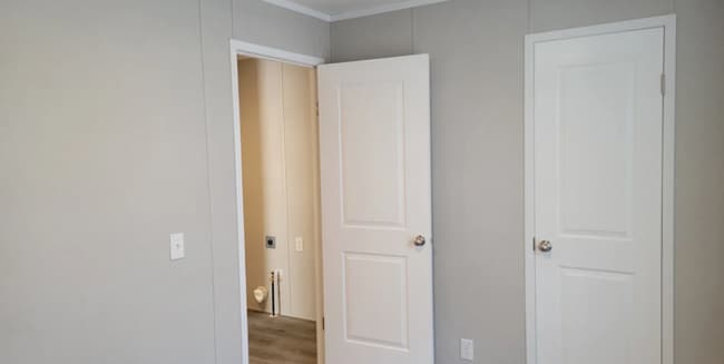 Photo - 109 Applewood Ln