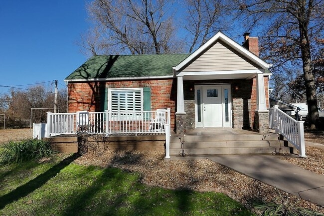 Photo - 1037 Prigge Rd