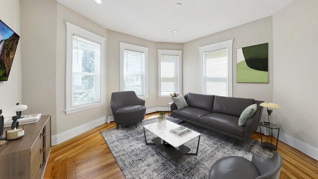 Building Photo - 42 Fenton St Unit 42 - 3