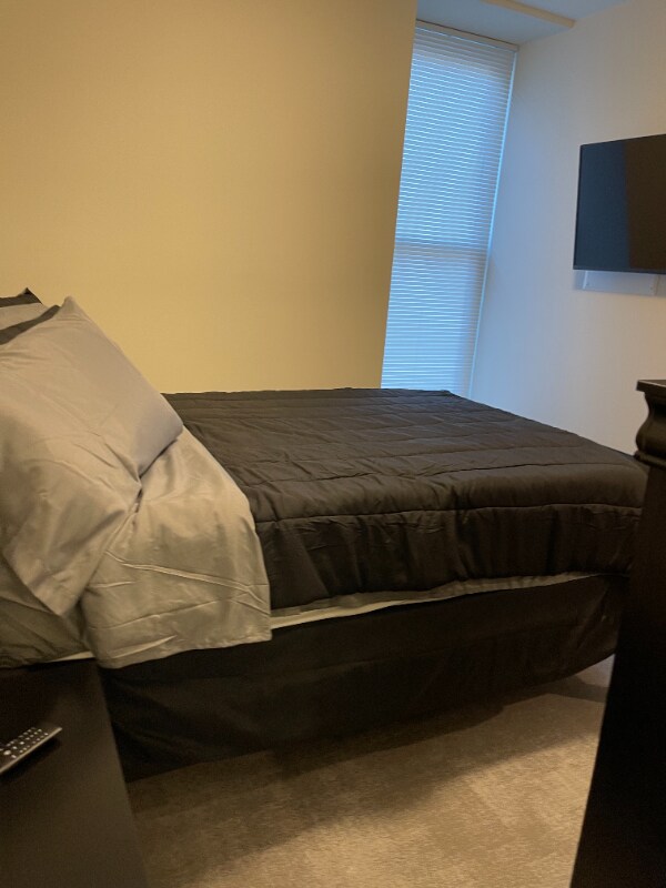 Photo - 1417 W9th St Apartment Unit 305