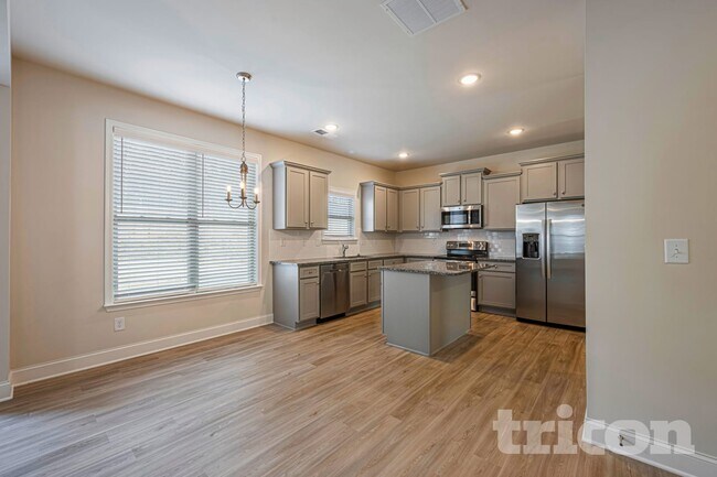 218 Margrave Dr