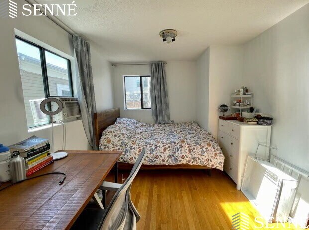 Photo - 351 Norfolk St Unit 1