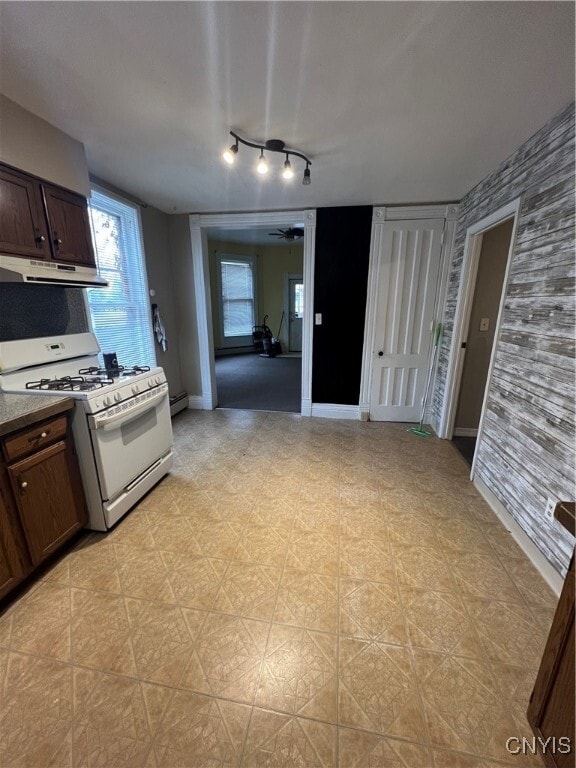 Photo - 109 S 4th St