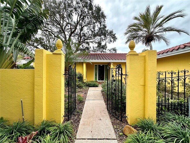 Photo - 1883 Riviera Cir