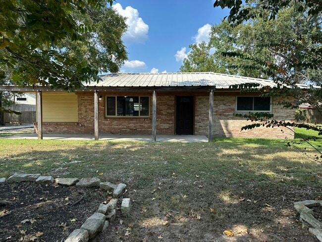 Photo - 22450 Oakley Rd