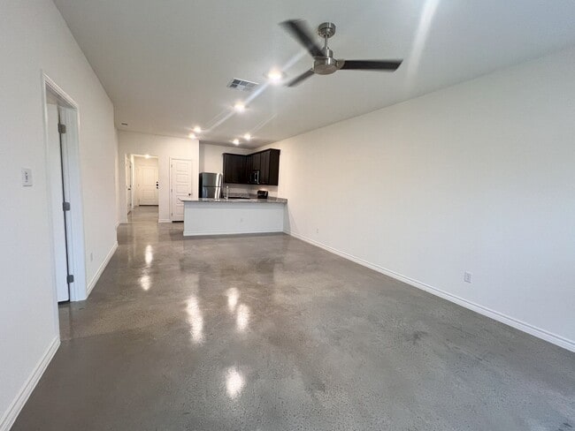 Photo - 1239 Concord Dr Unit A