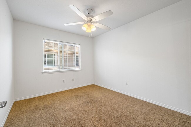 Photo - 3-Bedroom Townhome in Gated Bay Harbor Unit 2