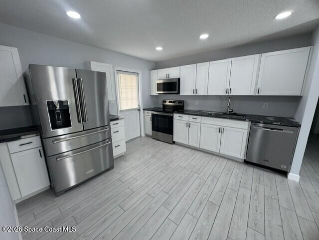 2137 Canterbury Ln