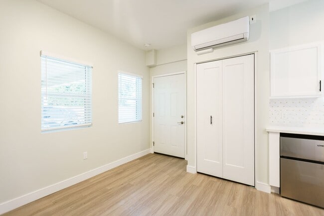 Photo - 11937 Avon Way