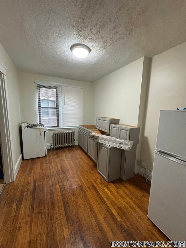 Photo - 63 Fellsway W Unit 4