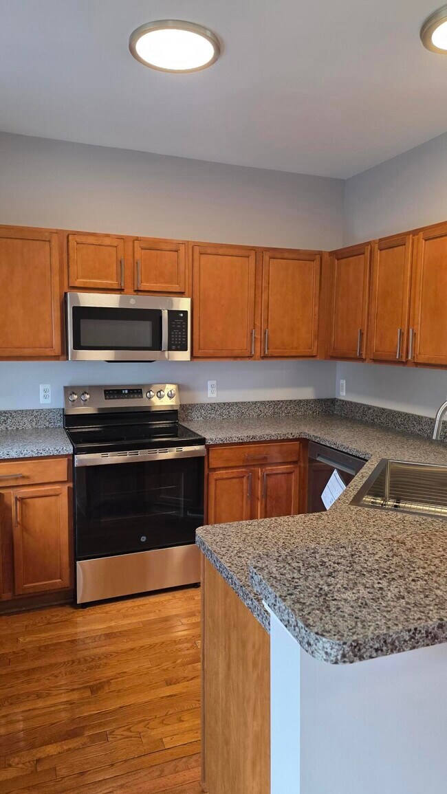 Photo - 1563 Cass Lake Rd