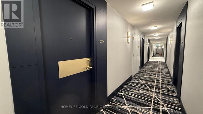 Photo - 18 Yonge St Unit 3005