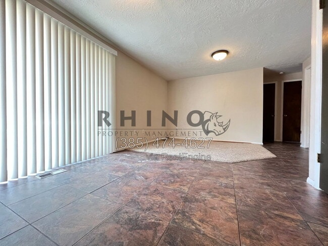 Photo - 2840 W 8250 S