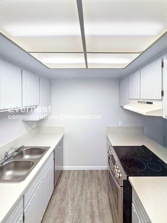 Photo - 6812 Folsom Oaks Ct