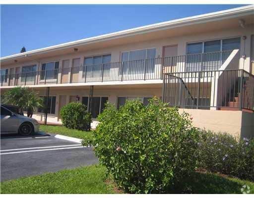Building Photo - 2309 S Federal Hwy Unit 21 Rental