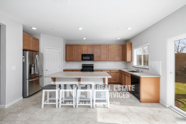 Photo - 3001 Welton Cir