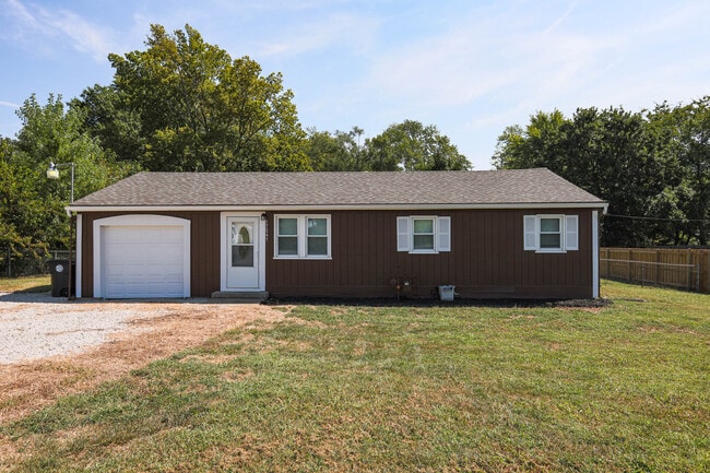 Building Photo - Garbec Properties Rental