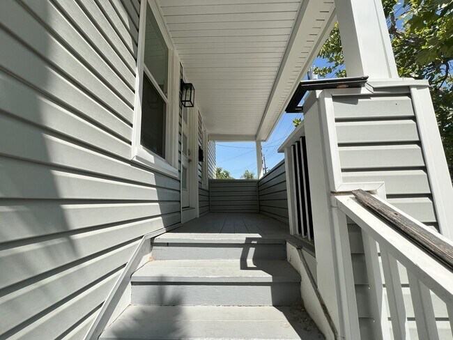 Photo - Adorable 1 Bedroom, 1 Bathroom Home in Sac...