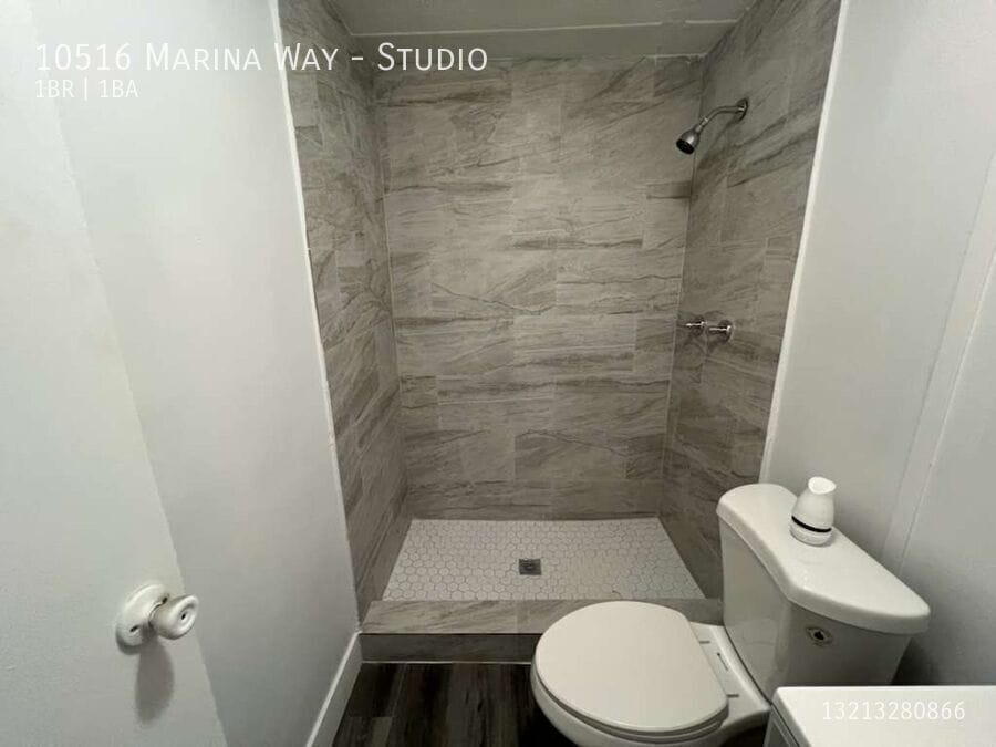 Photo - 10516 Marina Way Unit Studio