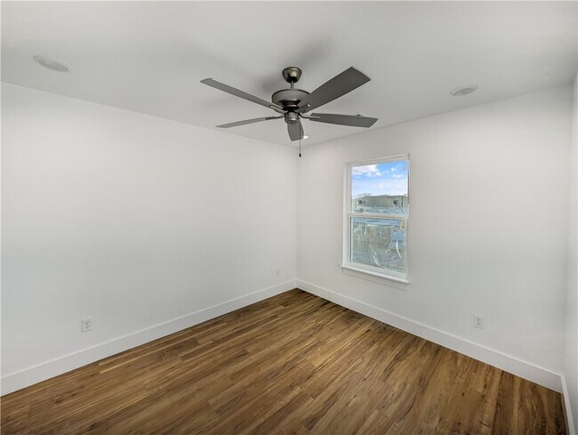 Photo - 1214 Nedra Dr