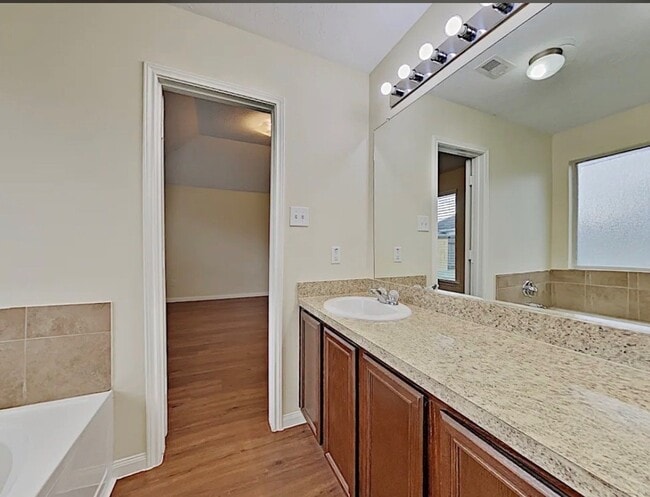 Photo - 64 Atascadero Dr