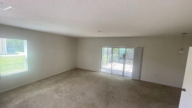 Photo - 1608 Primo Ct