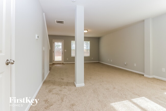 Photo - 170 Betty Ann Ln