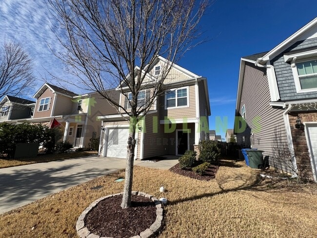 Photo - 931 Tuxford Trl