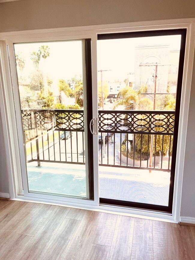 New SolarZone Elite Doublepane Windows
