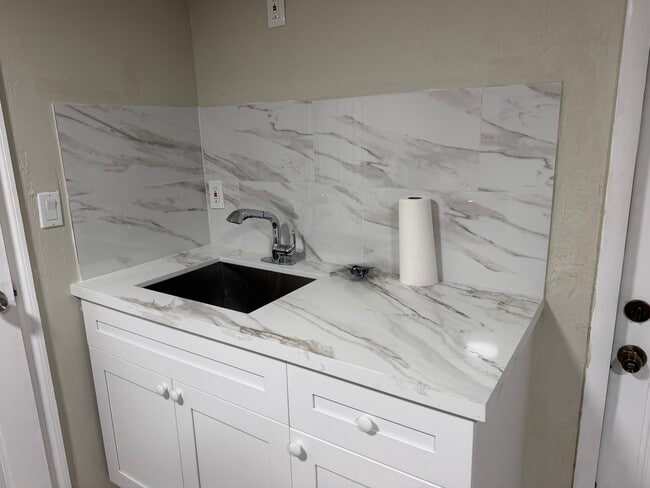 Photo - 1601 SW 63rd Ter Unit Efficency